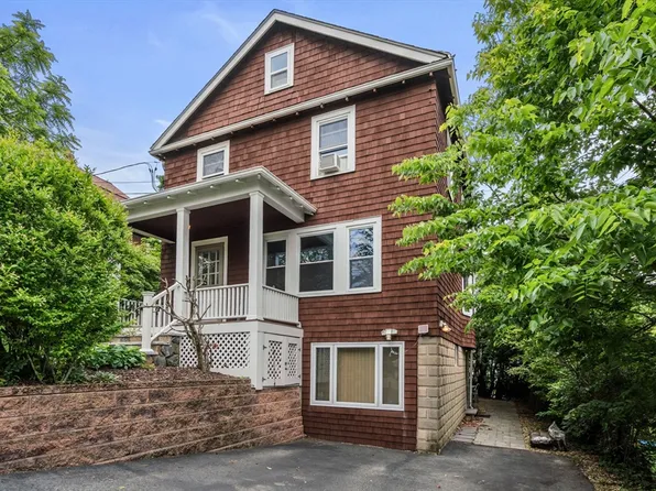 7 Theresa Ave, Lexington, MA 02420