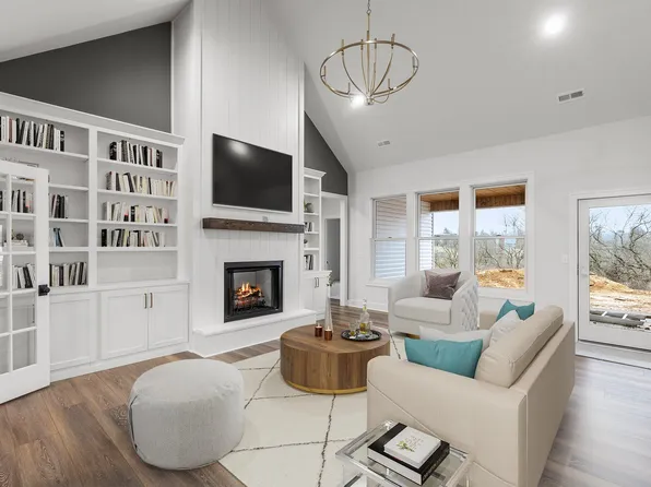 329 Mill Creek Meadows Dr, Cynthiana, KY 41031