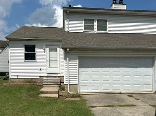 3260-3262 Cairngorm Dr, Columbus, OH 43221