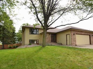 4600 S Kyle Ave, Sioux Falls, SD 57103