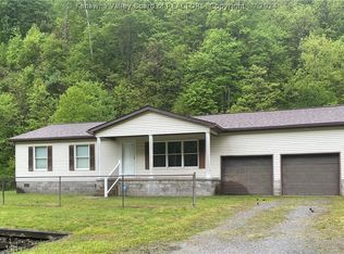 5447 Buffalo Creek Rd, Amherstdale, WV 25607