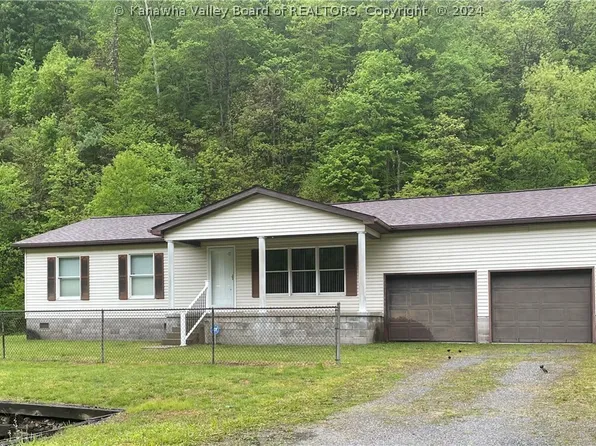 5447 Buffalo Creek Rd, Amherstdale, WV 25607
