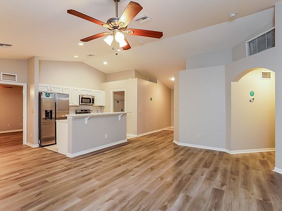 4th image of 5210 6th St W