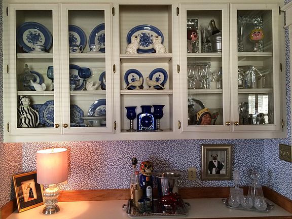 Butler's Pantry