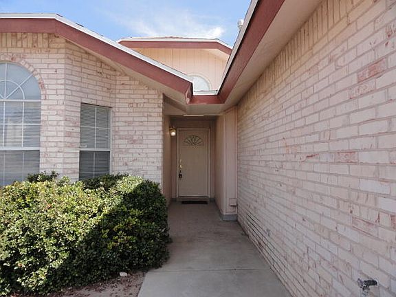 2nd image of 7736 Luz De Camino Way