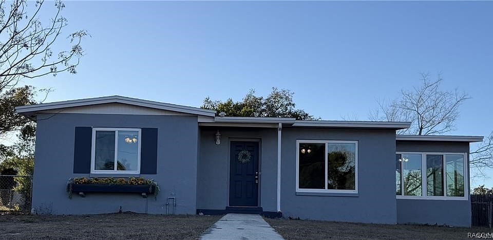 1st image of 405 Copperfield Rd
