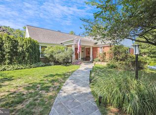 5724 Moreland St NW, Washington, DC 20015