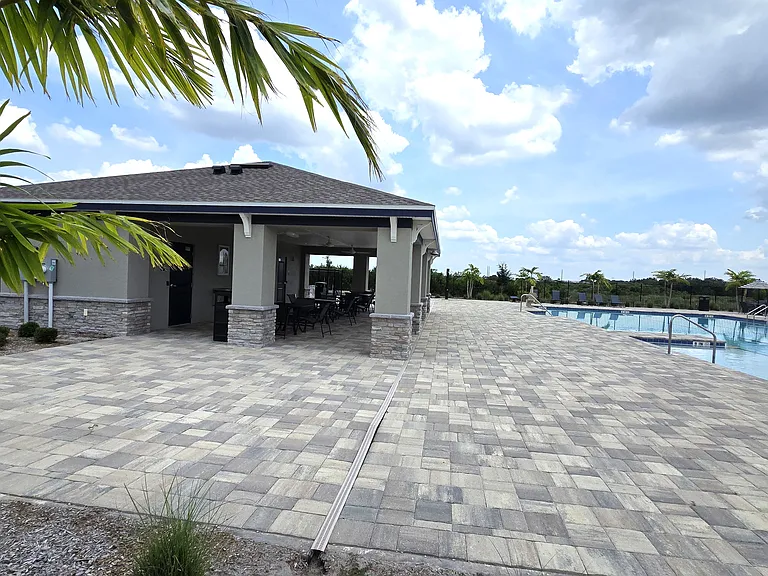 2150 Chris Dr — Photo 26