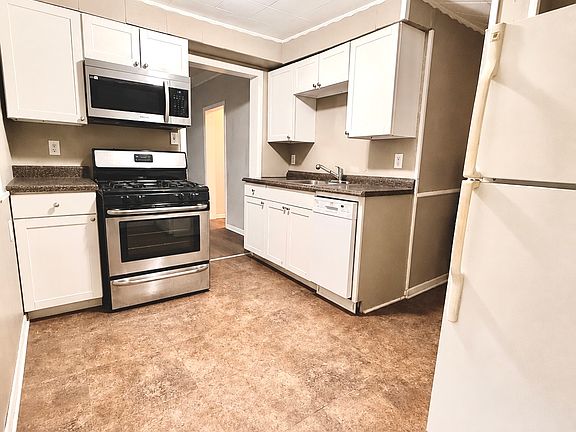 5th image of 244 Matilda St NE