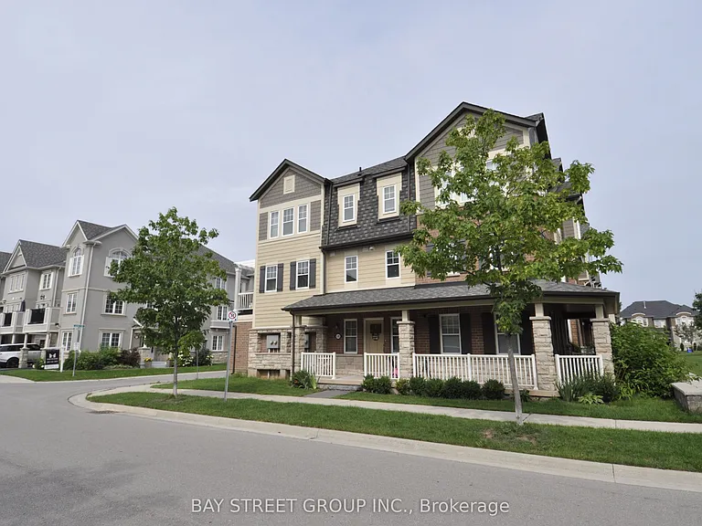265 Ellen Davidson Dr #5 — Photo 1