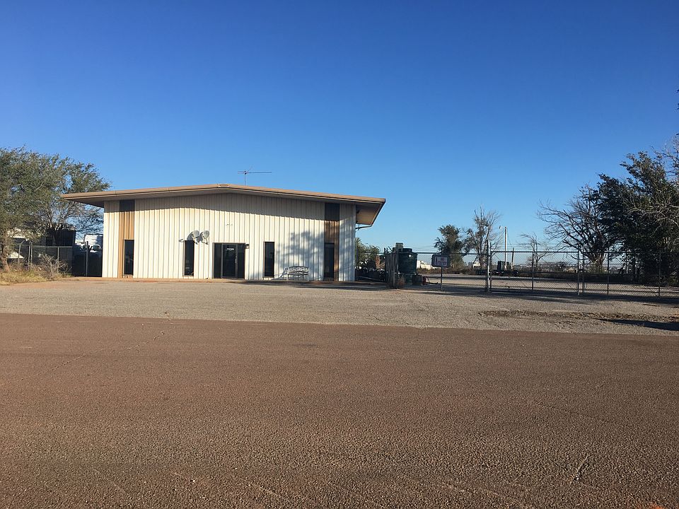 1st image of 101 Robinson Pl