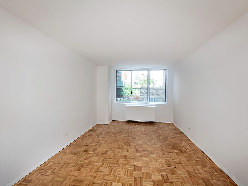 1st image of 424 W End Ave #1902