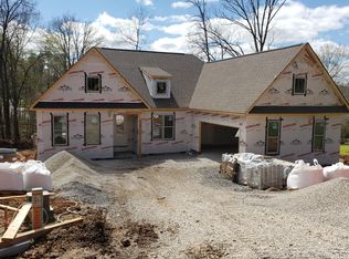 220 Oohleeno Trce, Tellico Plns, TN 37774