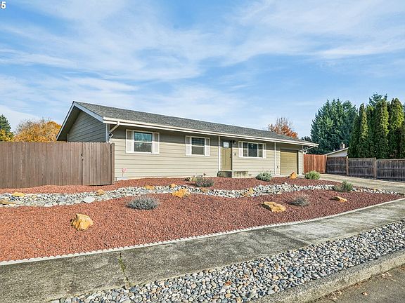 3rd image of 9308 NE 73rd St