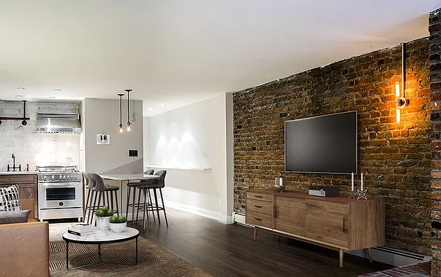 Rented by Argent Advisors LLC | media 20