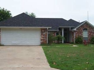 1107 Bran Britt Ln, Muldrow, OK 74948