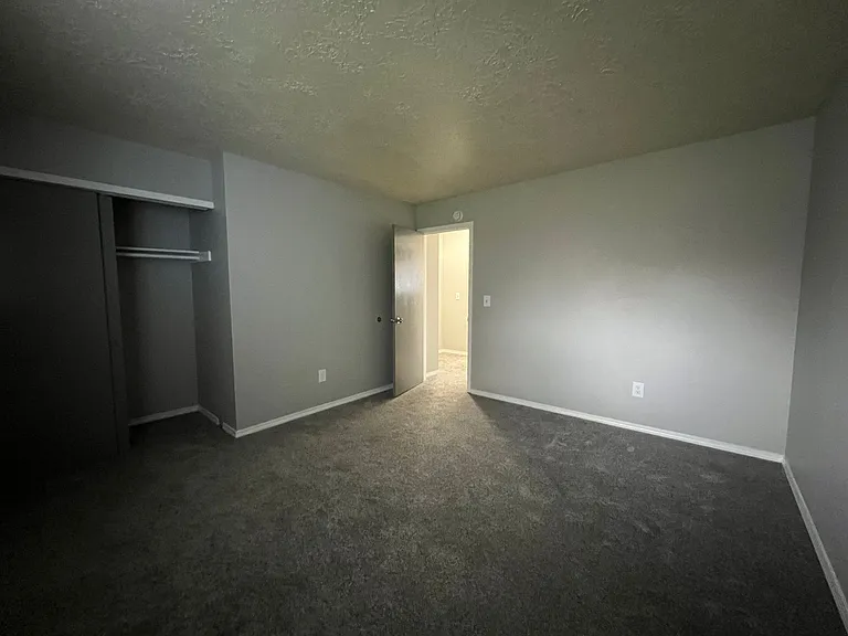 Powell Butte Townhomes — Photo 31