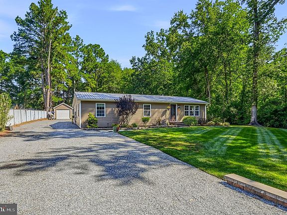 4th image of 153 Underwoods Corner Rd