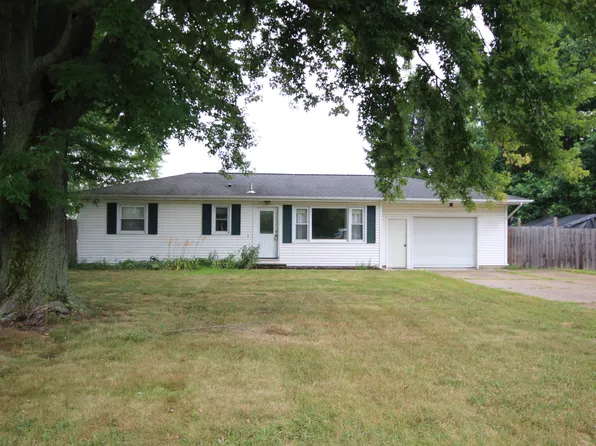 50201 Silver St, Vicksburg, MI 49097