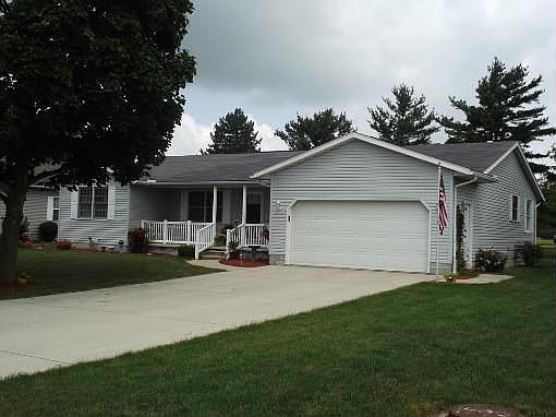1st image of 560 Sunset Dr