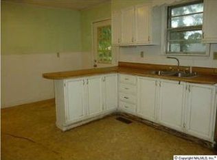 201 Wavu Cir, Albertville, AL 35951