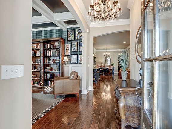 4th image of 1652 Noah Ln
