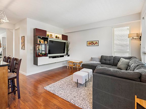 5th image of 2738 158th St #26