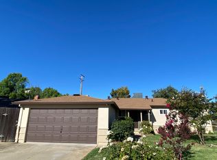 9300 Mark St, Elk Grove, CA 95624