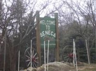 356 Seneca Pl, Seneca, IL