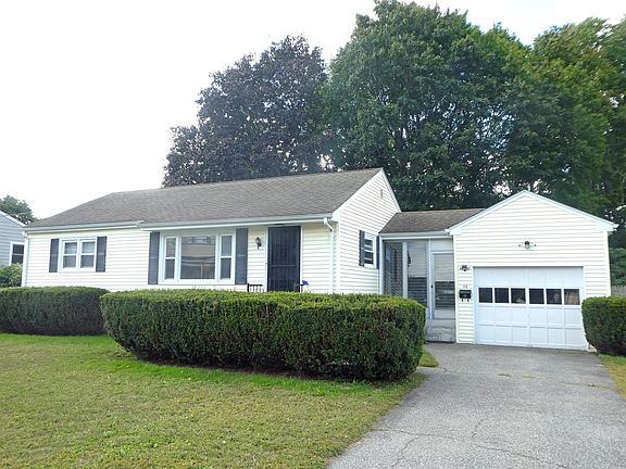 2nd image of 113 Old Colony Ave