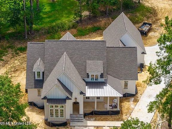 2nd image of 216 Cottesbrooke Cir
