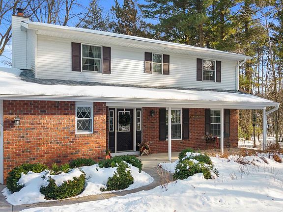 3rd image of 600 SEVENTH STREET