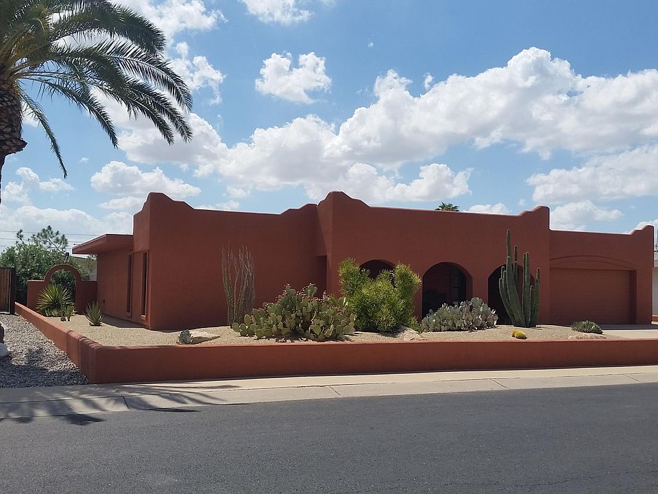 1st image of 10925 W Palmeras Dr