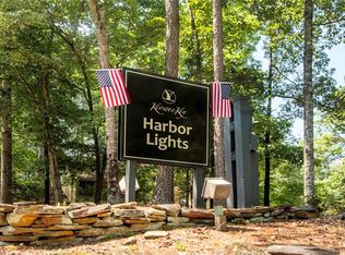 145 Harbor Lights Dr, Salem, SC 29676