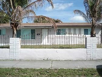 1st image of 5021 NW 181st Ter