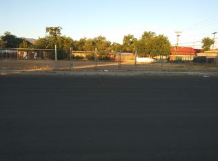 6704 Acoma Rd SE, Albuquerque, NM 87108