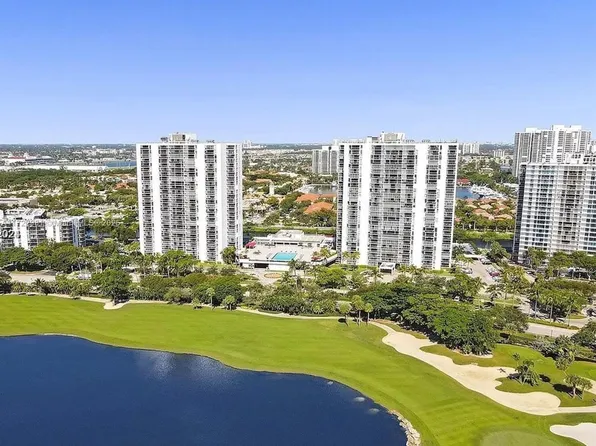 3675 N Country Club Dr APT 203, Aventura, FL 33180