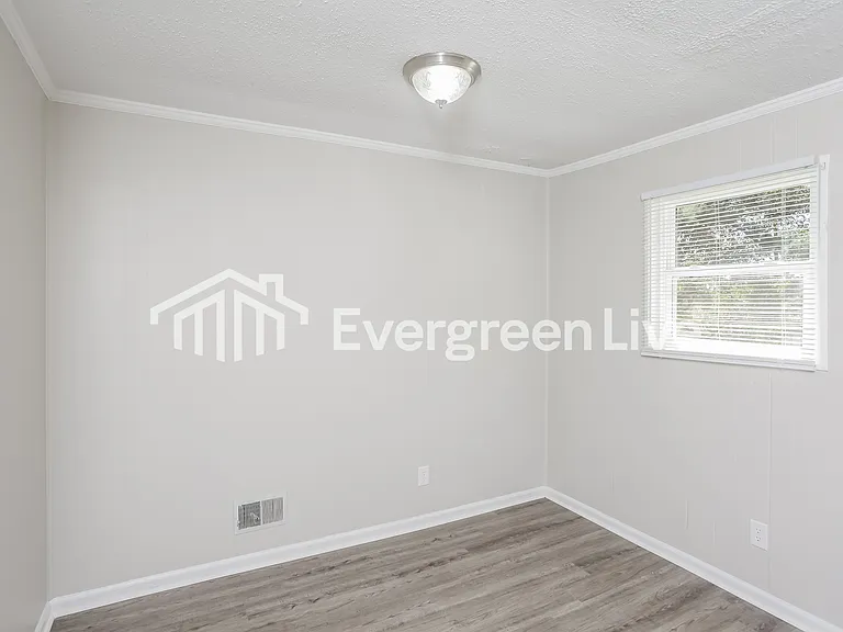 404 Richcreek Rd — Photo 8