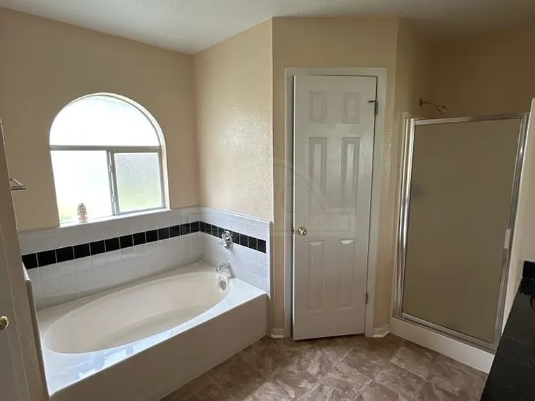 2707 Casey Dr — Photo 8