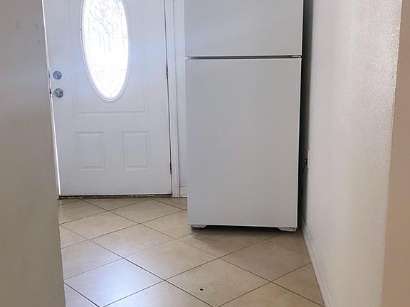 5th image of 8512 North Blvd