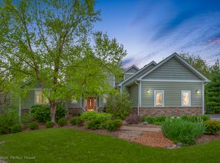 6078 N Woods Ct, Yorkville, IL