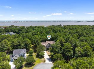 107 Dolphin View Ct, Sneads Ferry, NC 28460