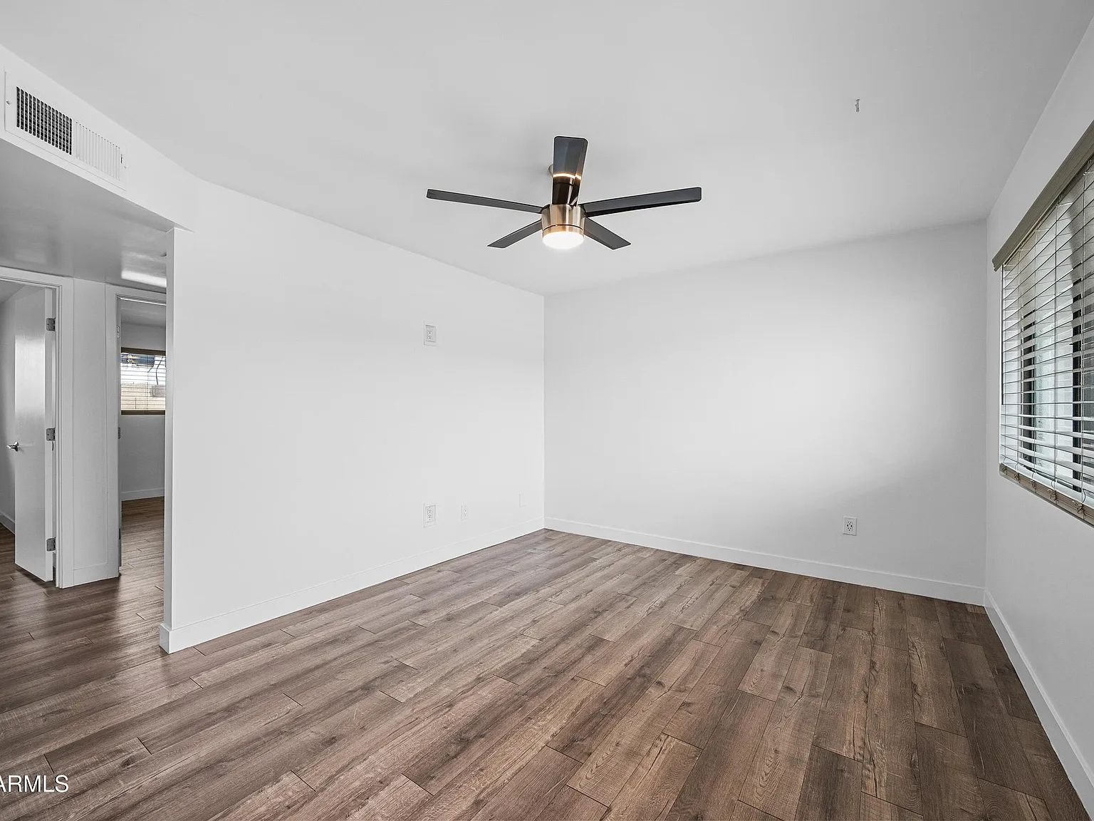 2 bed, 1.0 bath, 850 sqft, $1,500 — Photo 4
