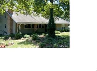 14400 Ladue Rd, Chesterfield, MO 63017