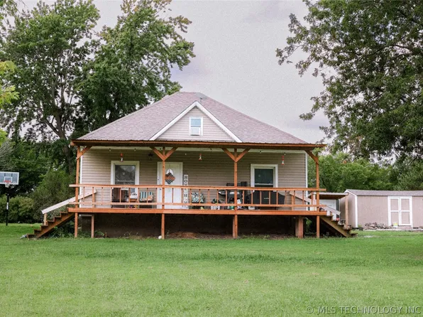 14550 S 4070th Rd #B, Oologah, OK 74053