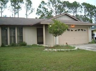 665 NW Cardinal Dr, Port Saint Lucie, FL 34983