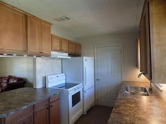2nd image of 4801 Lawndale Dr