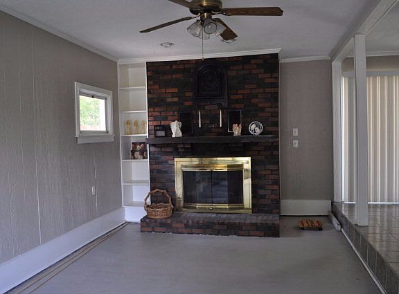 3rd image of 1205 Hill Ave