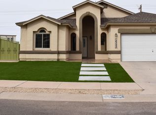14325 Navajo Point Dr, El Paso, TX 79938