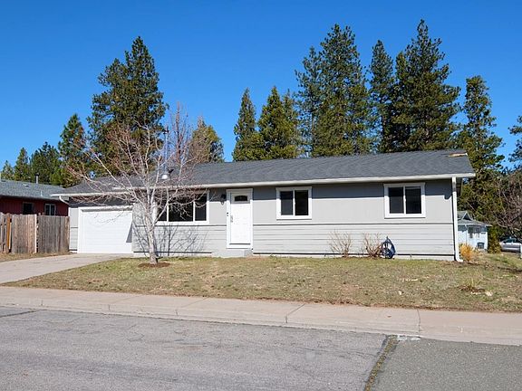 3rd image of 386 Dakota St